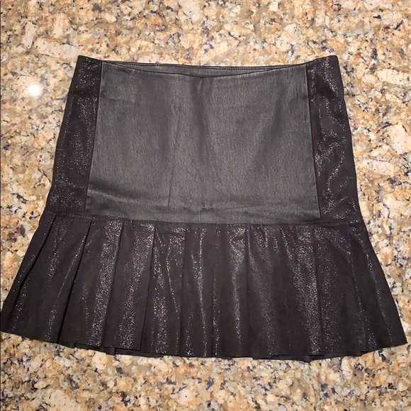 RARE Juicy Couture - lamb leather pleated skirt - Picture 2 of 5